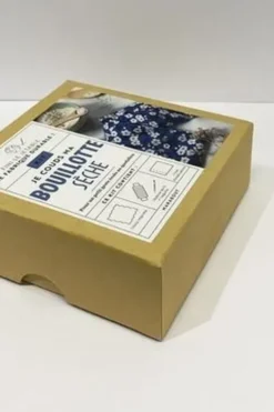 Kit Fini le jetable, je fabrique durable ! Je couds ma bouillote sèche. Le livre d'explications avec du tissu imprimé, 1 bobine de fil + 1 aiguille, Juliette Michelet